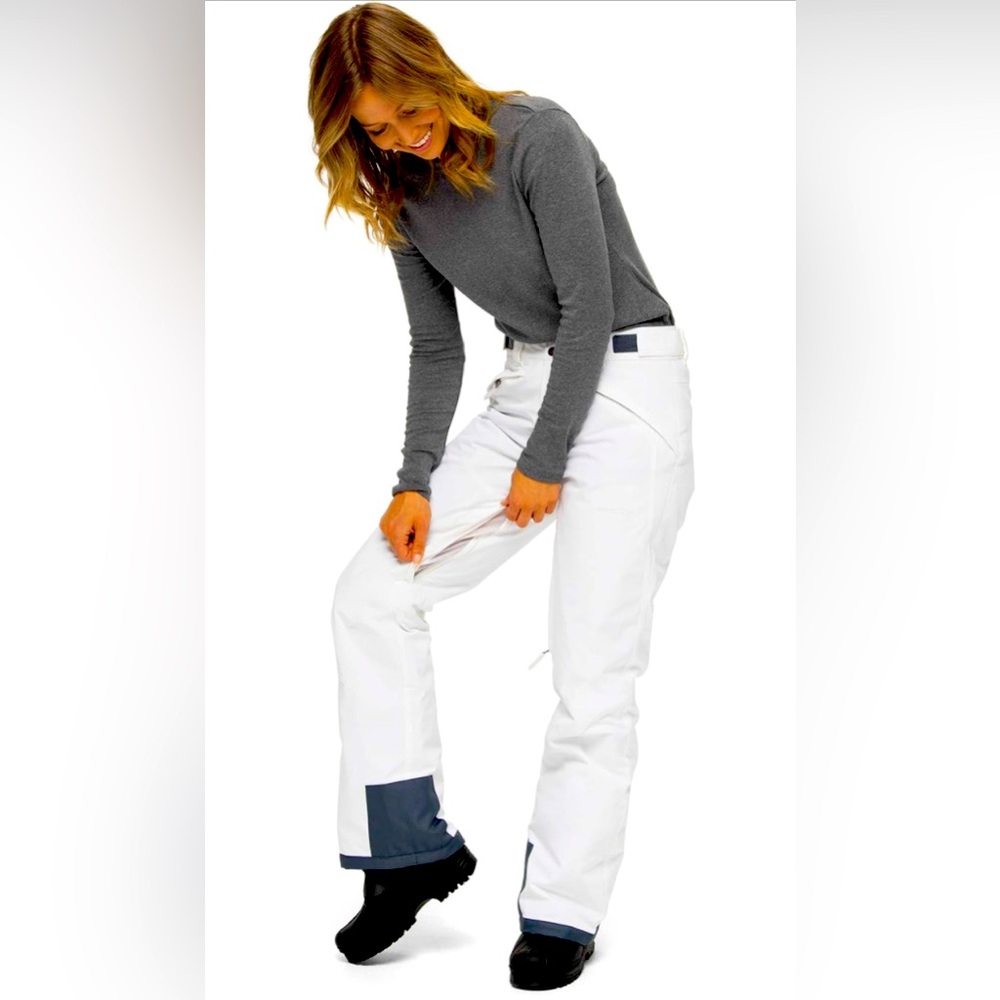 Arctix Women's White Snow Mesh-Lined Snowboard Cargo Ski Pants Medium, size 8-10